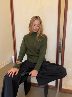 Alyssa striktrøje med turtleneck - Grøn