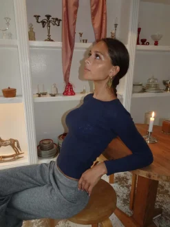Amally langærmet bluse med broderede hjerter - Navy