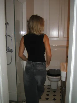 Amirana top - Sort
