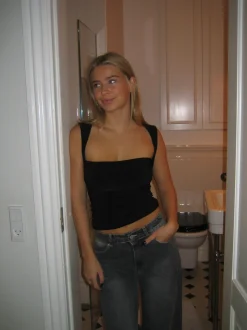 Amirana top - Sort