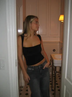 Amirana top - Sort