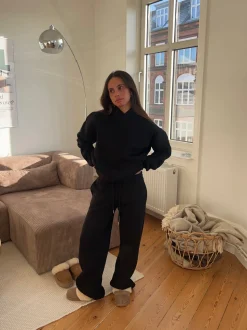 Anelise hoodie - Sort