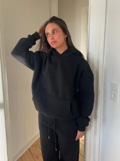 Anelise hoodie - Sort