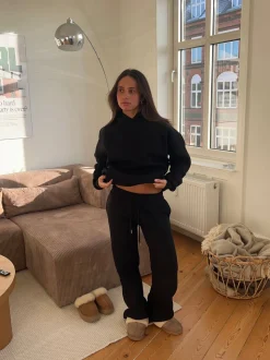 Anelise hoodie - Sort
