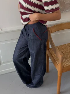 Astrid jeans med detaljer - Navy/rød