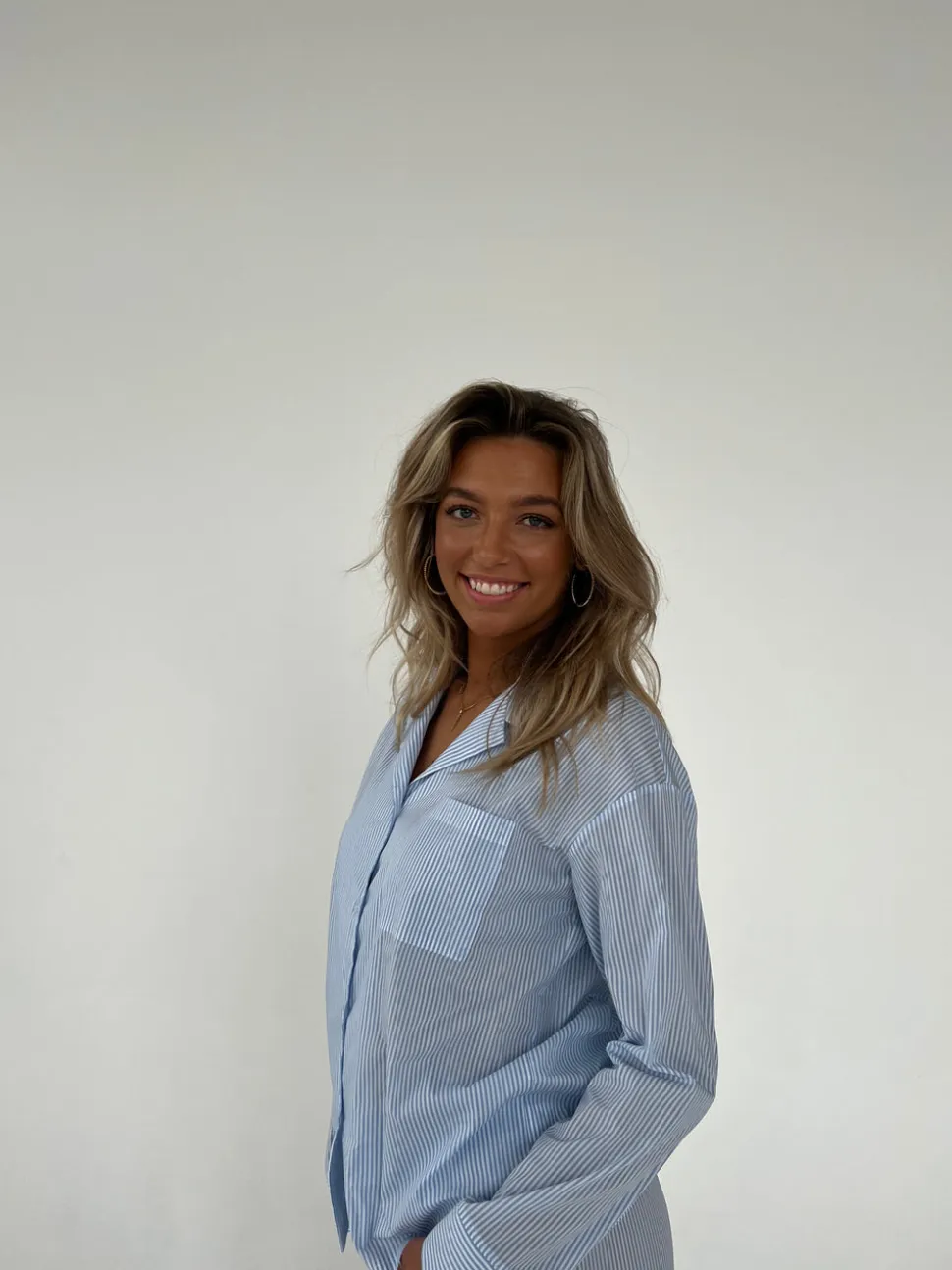 Avana pyjamasskjorte med striber - Blå/hvid