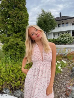 Bellis kjole