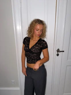 Bernadette blondetop - sort