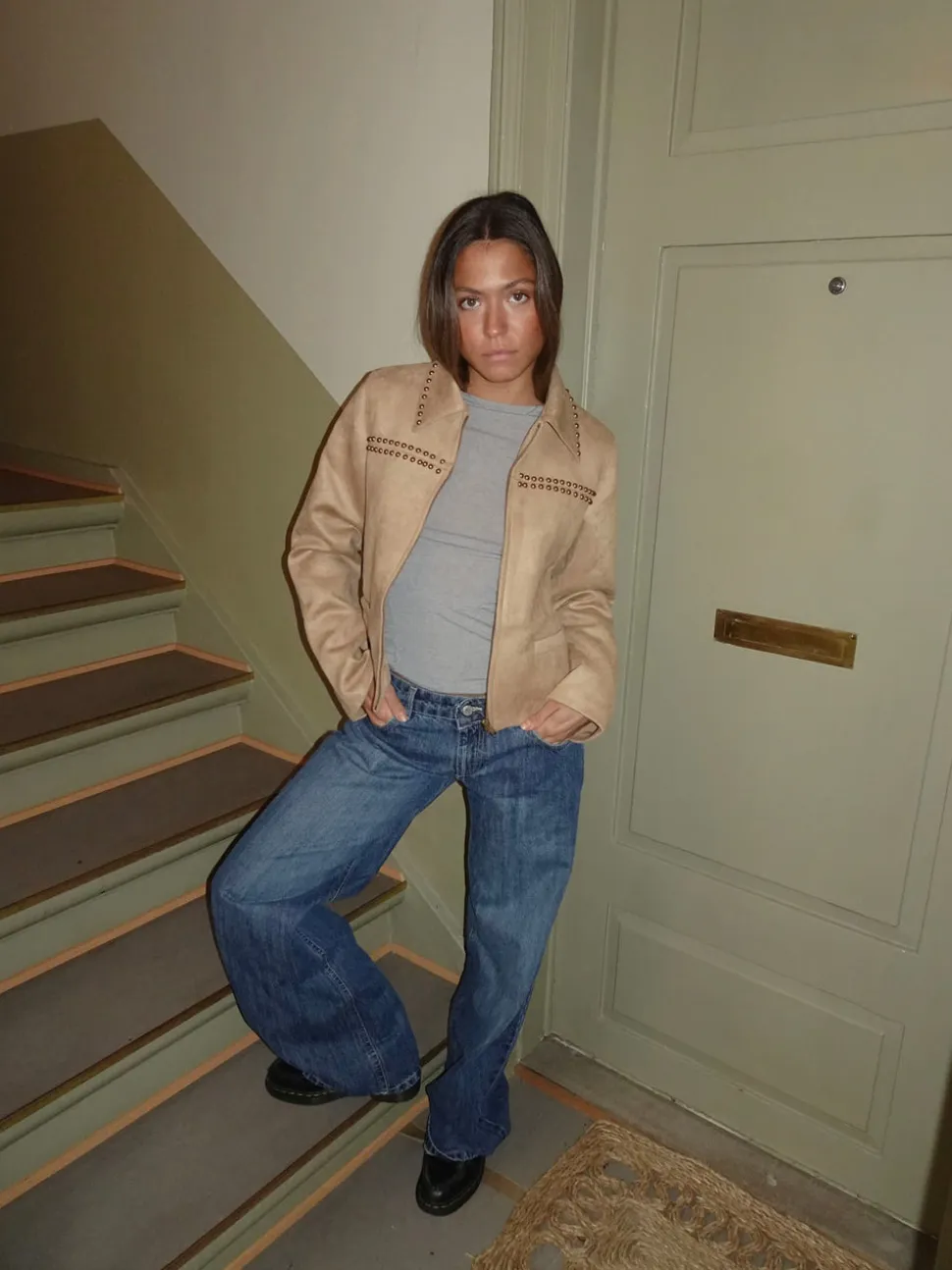 Camela jakke med nitter - Beige