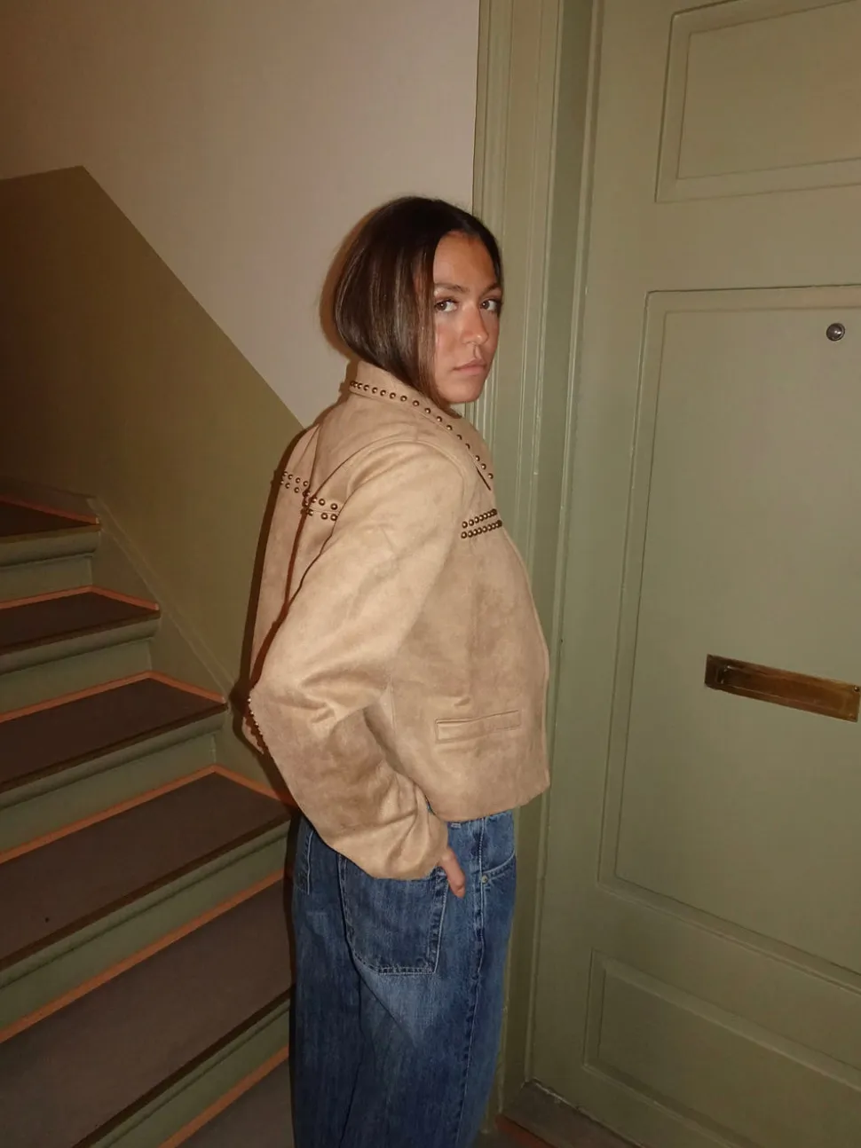 Camela jakke med nitter - Beige