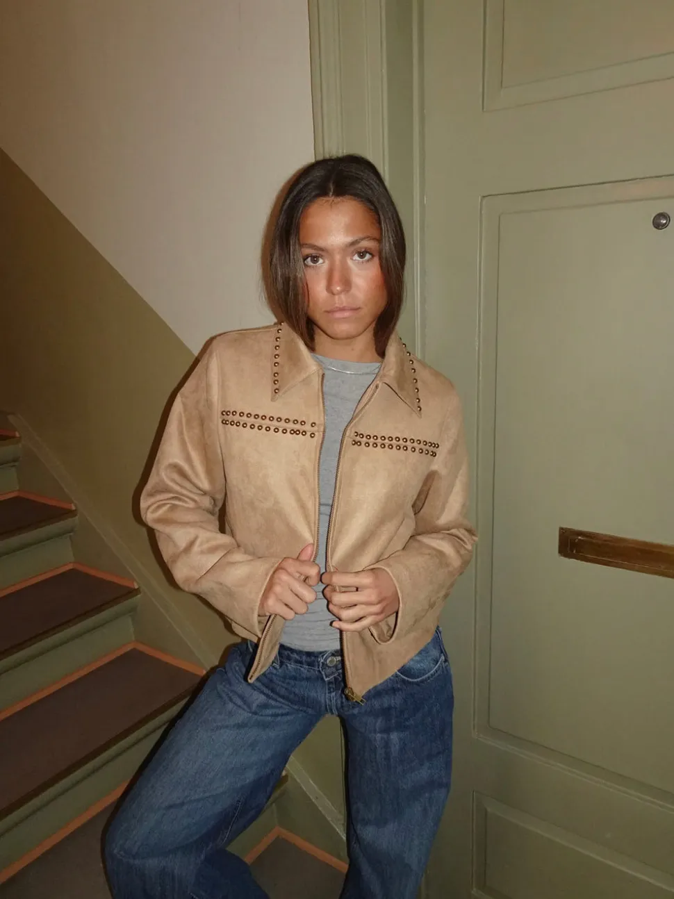 Camela jakke med nitter - Beige