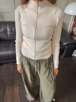 Carly kabelstrik med lynlås - Off white