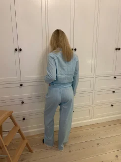 Carol pyjamas sæt med blonder - Lyseblå