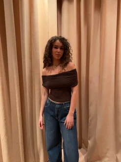 Celora off shoulder top - Brun