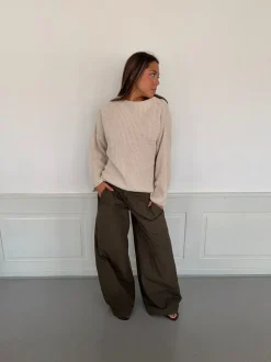 Cholana striktrøje med åben ryg - Beige