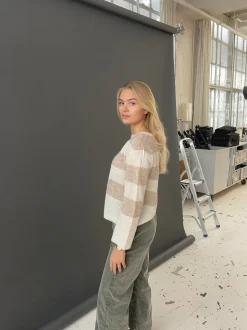 Christelle striktrøje med striber - Beige/off white