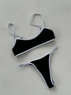Corinna bikini med hvide detaljer - Sort