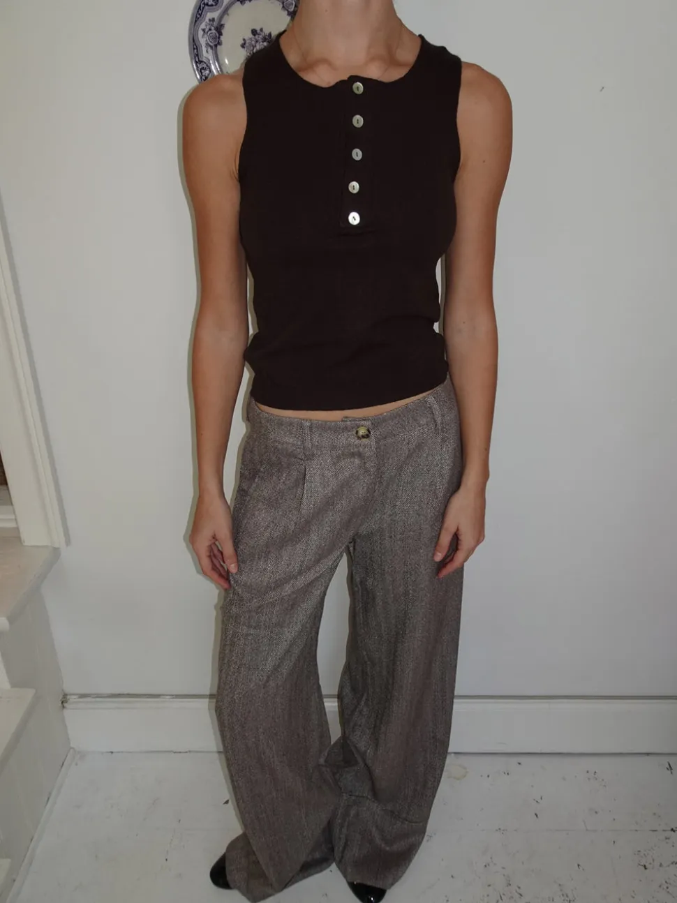 Dilly top med knapper - Brun