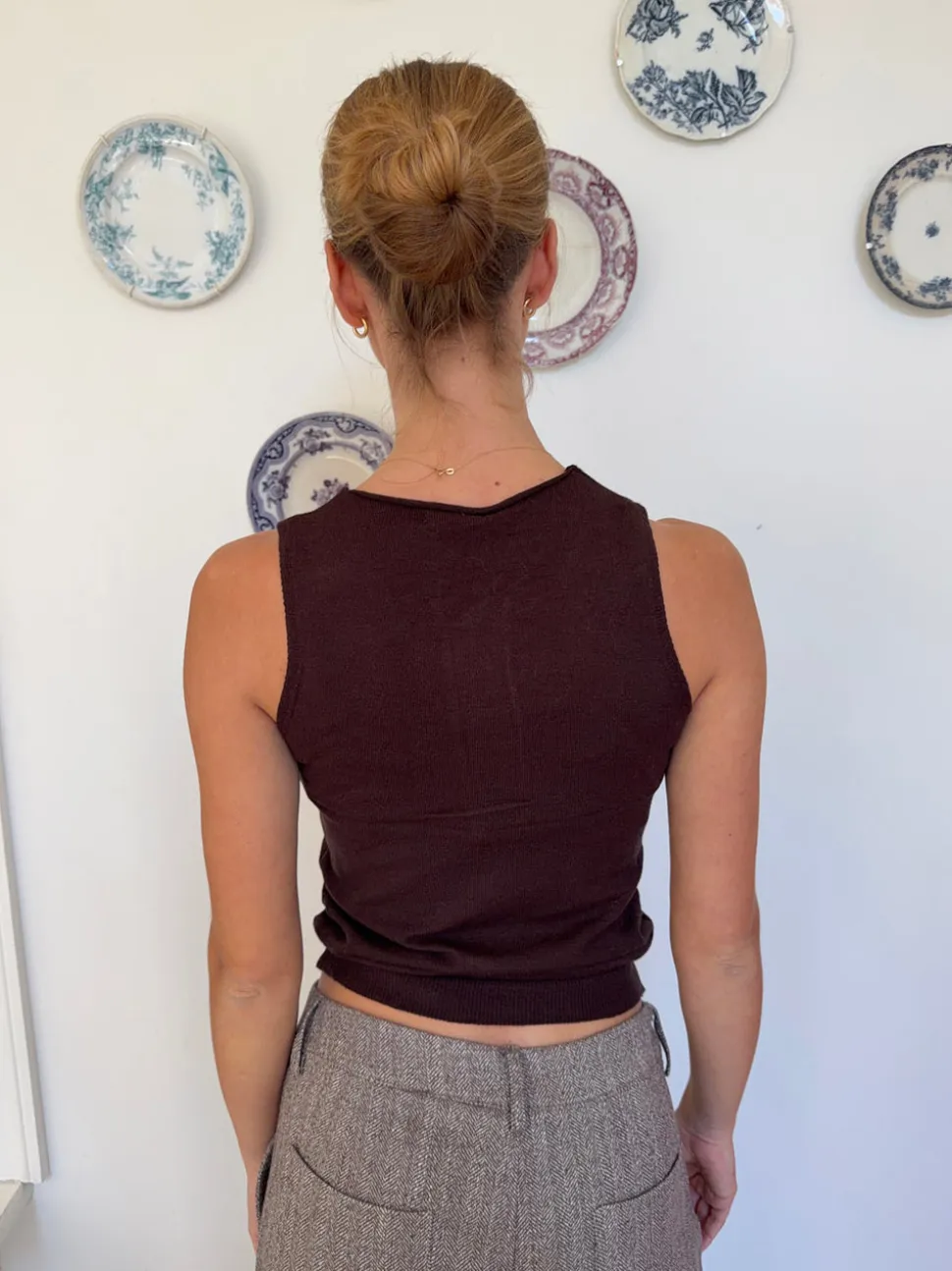 Dilly top med knapper - Brun