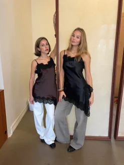 Dixie kjole med blonder - Brun/sort