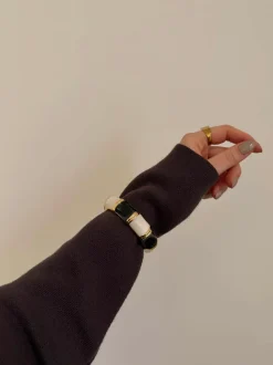 Ebony armbånd med striber - Sort/hvid
