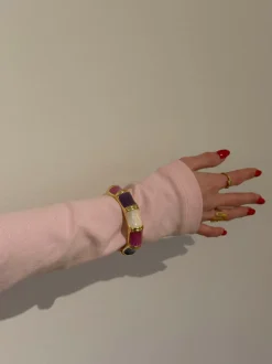 Ebony armbånd med striber - Lilla/rosa/hvid