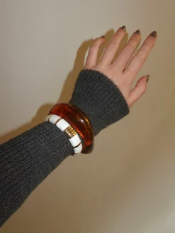 Eivora armbånd med striber - hvid/guld