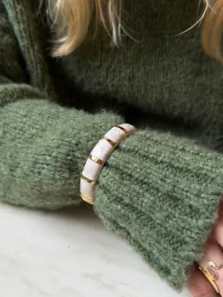 Eivora armbånd med striber - Perlemor/guld
