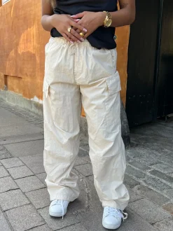 Elita bukser med lommedetaljer - Beige