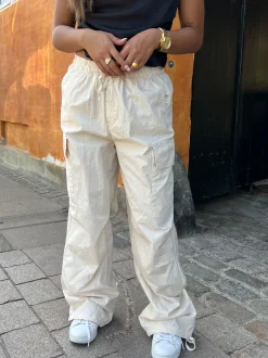 Elita bukser med lommedetaljer - Beige