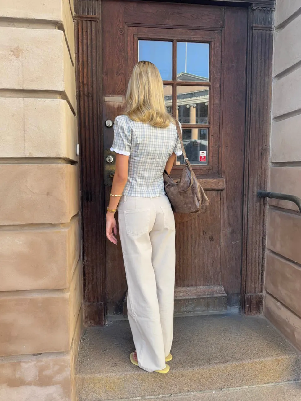 Emmaline lavtaljede jeans - Lys beige