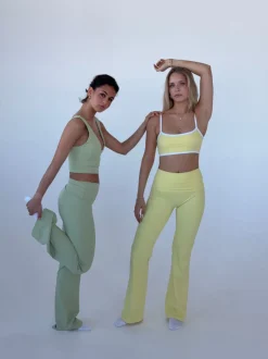 Essential flared pants - Matcha