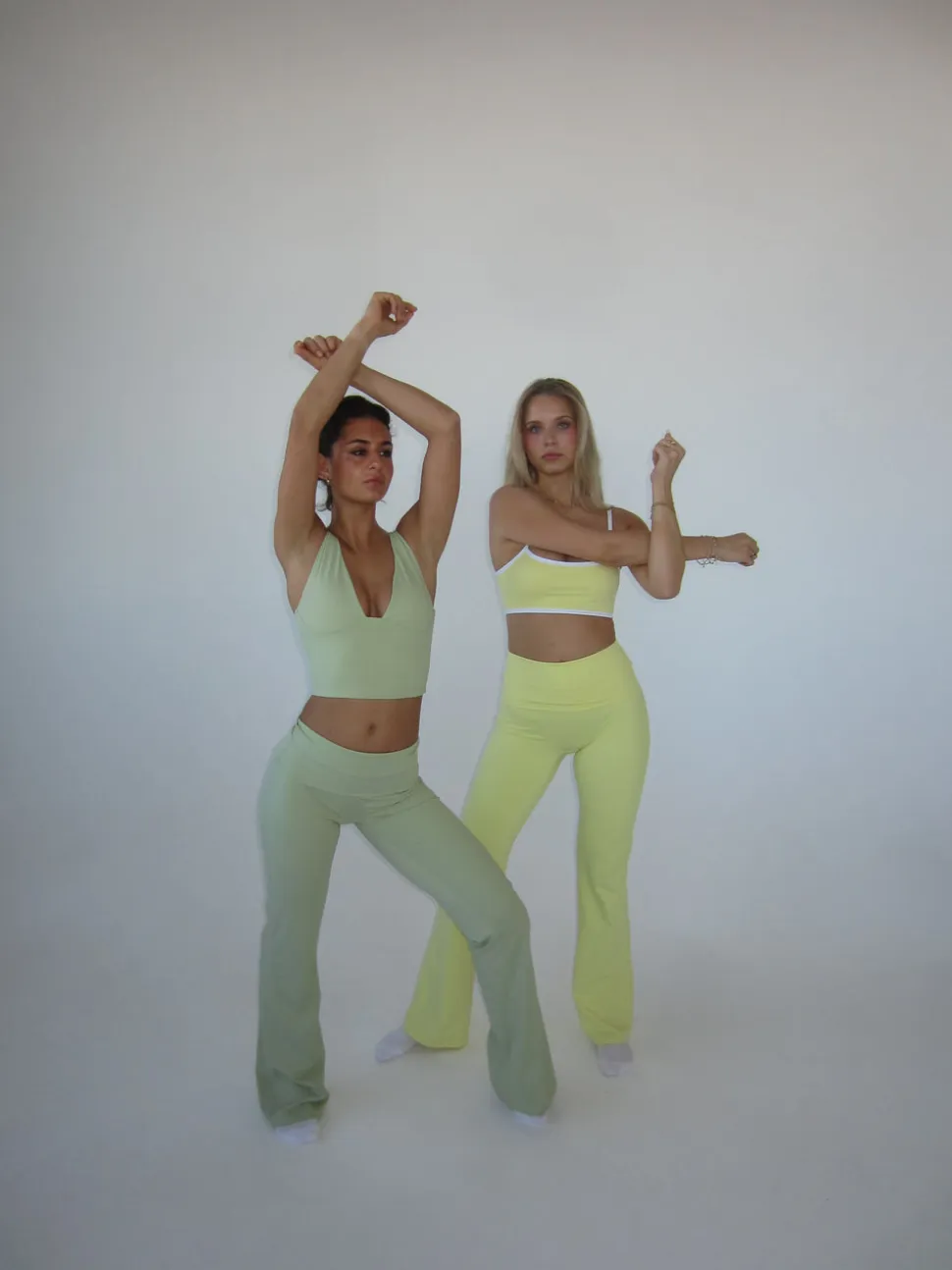 Essential flared pants - Matcha