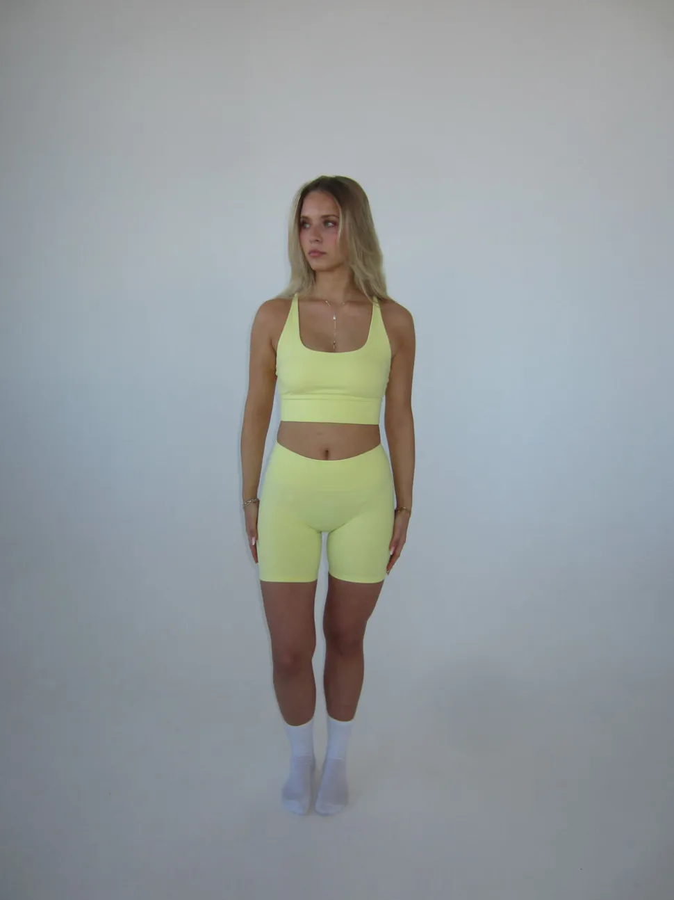 Essential shorts - Butter