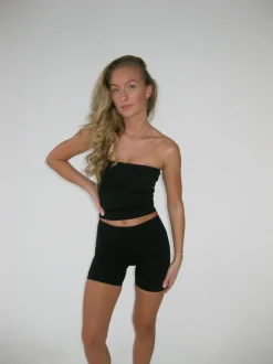 Essential shorts - Jet Black