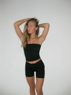 Essential shorts - Jet Black