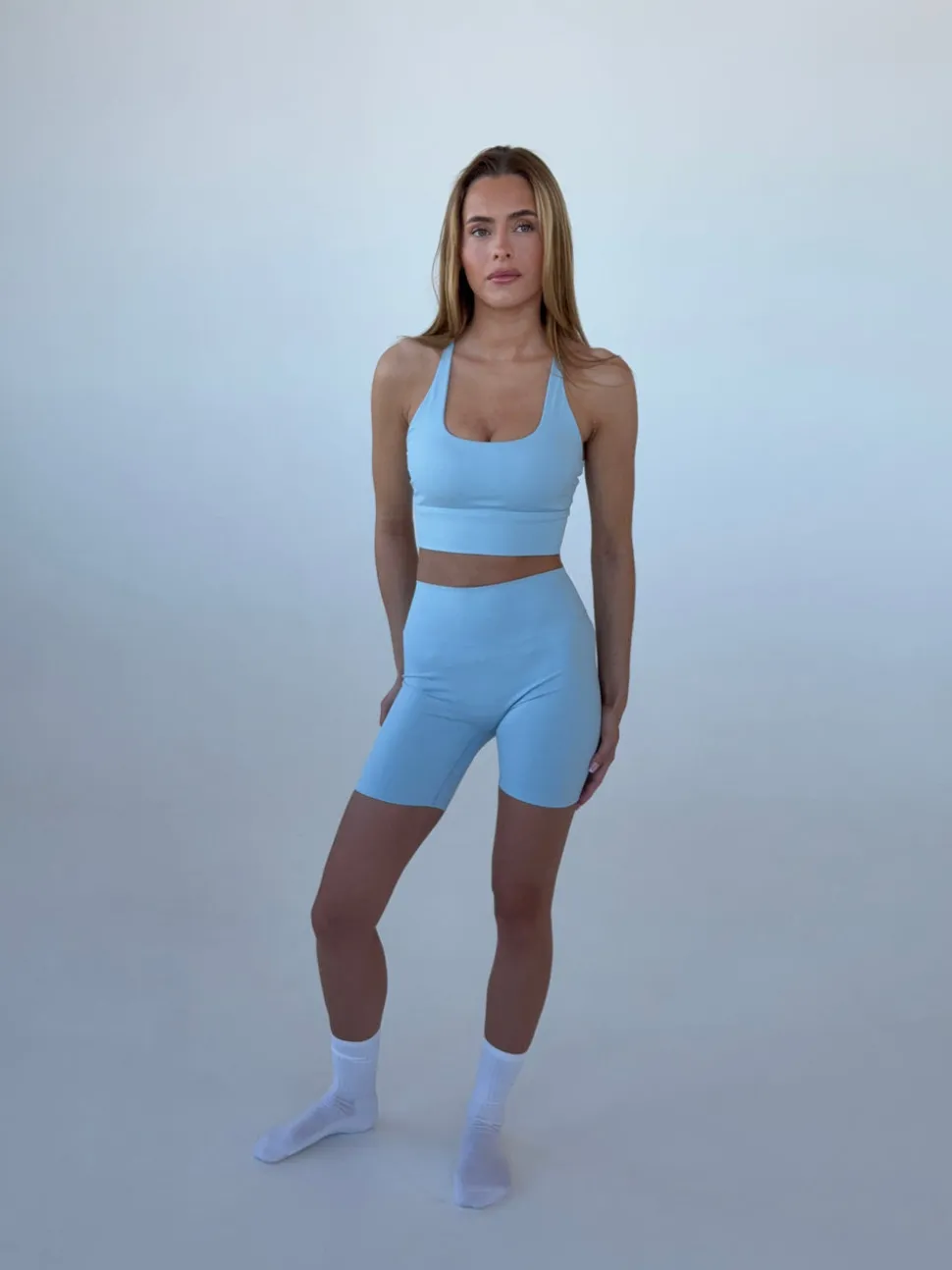 Essential shorts - Sky