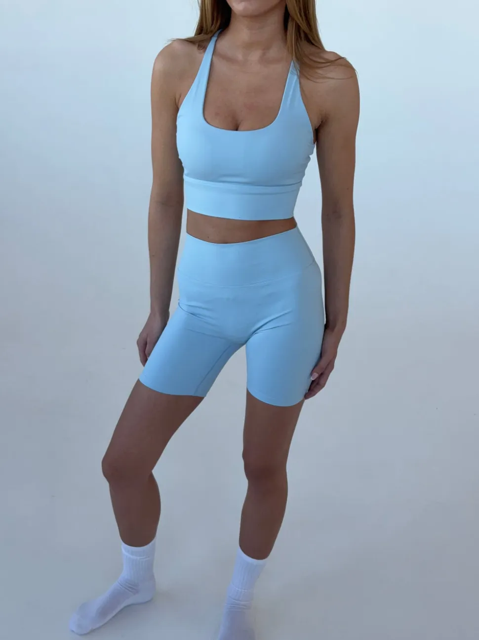 Essential shorts - Sky