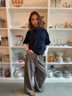 Finnja suitbukser med lige ben - Grå