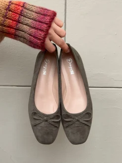 Fione ballerinaer i ruskind - Kaki