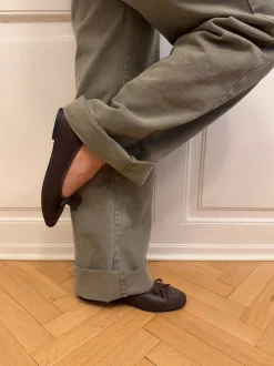 Fione ballerinaer i ruskind - Brun