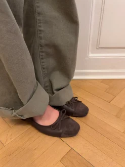 Fione ballerinaer i ruskind - Brun