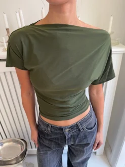 Florine figursyet t-shirt - Kaki