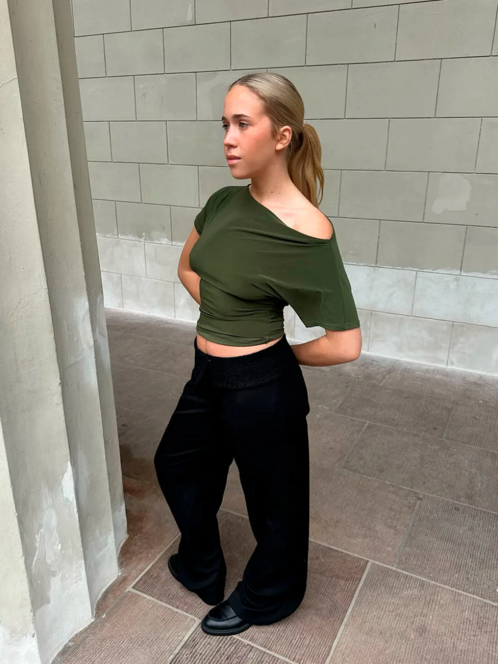 Florine figursyet t-shirt - Kaki