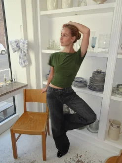 Florine figursyet t-shirt - Kaki