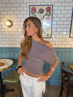 Florine figursyet t-shirt - Taupe