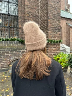 Fluffy hue - Taupe