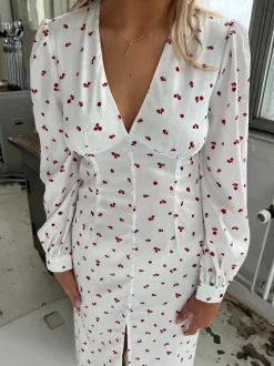 Frederikke satinkjole med røde blomster - Hvid