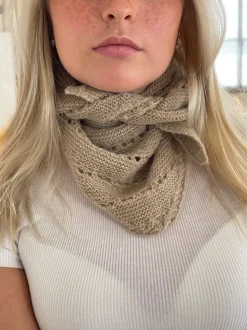 Gabi trekant tørklæde - Beige