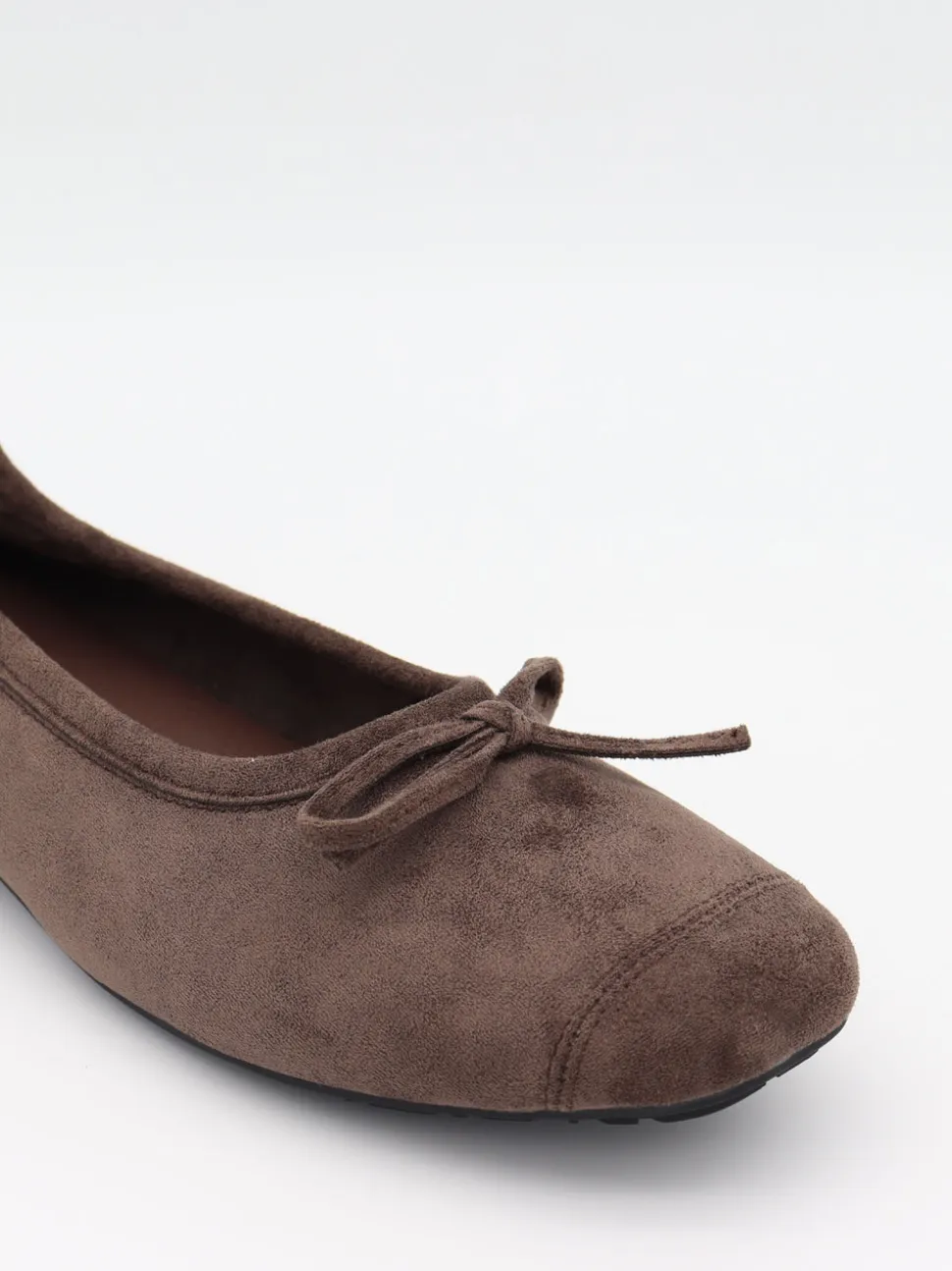 Gina ballerina i ruskind - Mørkebrun
